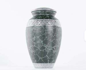 Urne funéraire en métal pour cendres, urne commémorative grise craquelée, vase de table souvenir, gravure personnalisée pour usage funéraire - Product Image 5