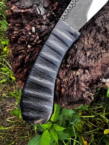 Couteau de chasse personnalisé en acier au carbone, lame à pointe tombante, manche en cuir, couteau de survie en plein air, non réglable - Product Image 2
