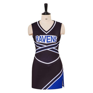 Tenue de pom-pom girl One Tree Hill pour femme : débardeur et jupe, idéale pour les fêtes costumées d'école secondaire et Halloween, personnalisable - Product Image 2