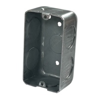 Caja de Conexiones Rectangular de Acero Galvanizado de 1.6 mm de Espesor, 3/4 Pulgadas, 7 Salidas, Anticorrosión, Resistente al Fuego y Duradera