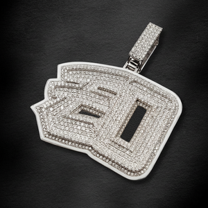 Colgante de Moissanita Hip Hop con Número ED, Plata 925 con Baño de Rodio, Microincrustaciones, Forma de Animal, Corte Brillante Redondo, Amuleto Unisex para Fiesta - Product Image 1