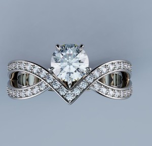 Anillo de Nudo Infinito de Plata de Ley 925 con Aspecto de Diamante y Piedra de Circonita Cúbica, Joyería Romántica para Mujer - Product Image 3