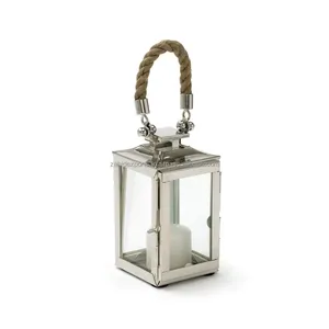 Porte-bougie sculptural carré haut de gamme fait main, lanterne à bougie élégante pour cheminée, supports à bougies en bois de luxe, pots Zahid - Product Image 1