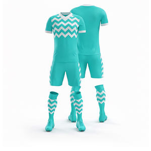 Ensemble d'uniformes de football par sublimation, maillot de football personnalisé |   Tailles pour hommes, femmes et jeunes |   Vêtements de sport légers et à séchage rapide - Product Image 2