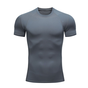 T-shirt de sport pour homme en soie de lait unie, à manches courtes, haute élasticité, imperméable, séchage rapide, anti-humidité, avec logo personnalisé OEM - Product Image 4