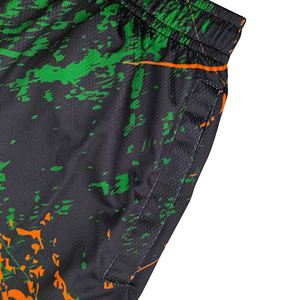 Shorts de sport pour homme, noir, orange, vert, imprimé, taille élastique, séchage rapide, respirant, avec logo et poches sur le devant - Product Image 4