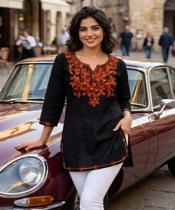 Kurta negra de algodón para mujer con bordado naranja, corte holgado, estilo informal, estilo India-Pakistán, BLUESTAR- BS...159- 85418 - Product Image 2