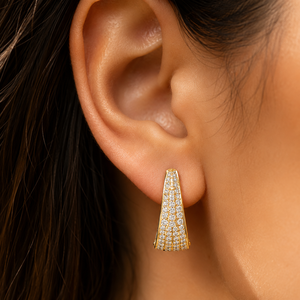 Boucles d'oreilles créoles en or jaune plaqué 18 carats avec diamants ronds brillants et moissanite triangulaire, pour femme, idéales pour mariage - Product Image 6