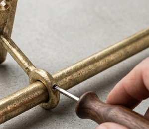 Hot Sale Handmade Bulk Traditional Golden Unique Brass Metal <b>Wall</b> Mount Single Luxurious Towel Bar for Bathroom - Product Image 6