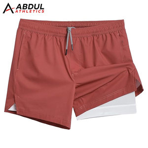 Shorts de sport conçus pour l'entraînement performant, la course et l'exercice, avec une coupe confortable et un matériau à séchage rapide. - Product Image 1