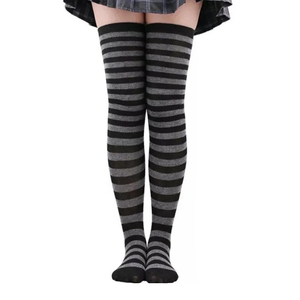 Chaussettes hautes de compression antidérapantes en coton et élasthanne de couleur unie pour femmes, en tissu tricoté écologique, pour cosplay et usage quotidien, OEM ODM - Product Image 4