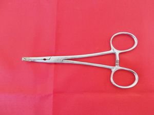 Pince de pêche vintage en acier inoxydable courbée, dégorgeoir, coupe-ligne, hémostat, forceps anti-moustiques OEM - Product Image 1