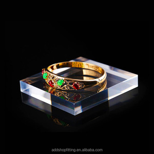 Soporte de collar acrílico para exhibición de joyas de cristal para tienda - Product Image 6