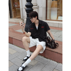 เสื้อเชิ้ตพิมพ์ลายบาติก คอตั้ง ผ้าโพลีเอสเตอร์/คอตตอน แห้งเร็ว สำหรับวันหยุดพักผ่อน แขนสั้น สำหรับผู้ชายและผู้หญิง รับผลิตแบบ OEM ODM - Product Image 6