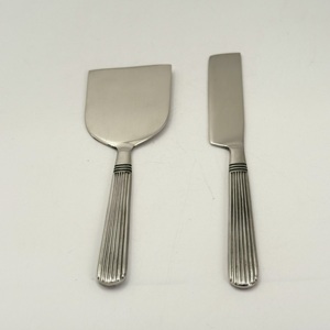 Trancheuse à fromage et couteau à fromage en acier inoxydable avec manche design pour servir le fromage et le beurre à un prix raisonnable en Inde - Product Image 1