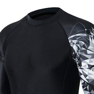 Camiseta de Protección Solar para Hombre al Por Mayor, Disponible en Todas las Tallas, Hecha con el Mejor Material, Camiseta de Protección Solar Sublimada de Primera Calidad para Hombre - Product Image 4