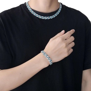 Cadena Cubana Premium para Hombre con Incrustaciones de Moissanita, Collar de Plata de Ley 925 con Diamantes para un Estilo Urbano de Lujo - Product Image 1