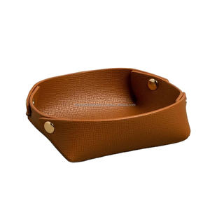 Bandeja de cuero genuino de buena calidad para exhibir pañuelos, servilletero decorativo, accesorios de mesa, artículos centrales. - Product Image 1