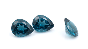 Valiosa piedra preciosa de topacio azul de Londres en forma de pera, tamaño 8x5 mm, piedra de topacio azul de Londres facetada suelta a precio de mayorista. - Product Image 4