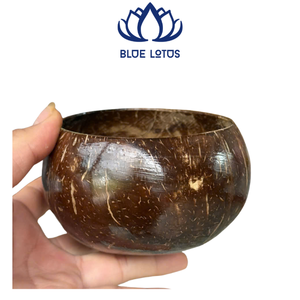 [BEST SELLER] |   Ensemble de bols en noix de coco sculptés avec motif floral, vegan, bio, pour salade, smoothie, bols en bois de coco pour aliments, Vietnam - Product Image 1