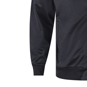 Servicio OEM/ODM, Nuevo Conjunto Deportivo para Hombre, Corte Ajustado, Manga Larga, Transpirable, Estampado, Ropa Deportiva de Invierno 2026 - Product Image 4