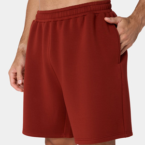 Shorts Bermuda Homme en Coton Rouge Uni, Longueur Genou, Taille Élastique, Décontracté, avec Poches, Tissu Respirant et Séchage Rapide, Fabriqué au Pakistan - Product Image 3