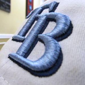 Parches Termoadhesivos de Fieltro No Tejido con Letras Bordadas en Chenille, Estilo Escritura, Forma Irregular, para Grupos de Chicas, Muy Demandados - Product Image 4