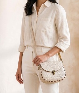 Vintage <b>Tooled</b> <b>Leather</b> Shoulder Bag Floral Embossed Crossbody Purse Flap Saddle Handbag for Daily Travel - Product Image 4
