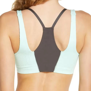 Sujetadores Deportivos de Yoga para Mujer, Hechos en Pakistán, de Alta Calidad, Ligeros, con Logotipo Frontal Simple, Tallas Grandes, Transpirables y Elásticos en Cuatro Direcciones - Product Image 5