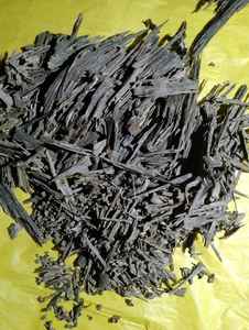 Experimente una Rica Fragancia Terrosa, Varillas de Incienso de Agarwood Puro, 100% Natural, Notas Dulces Amaderadas de Vainilla, Renovable - Product Image 3