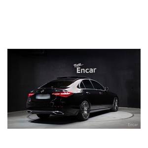 Mercedes-Benz Clase C C300 4MATIC Avantgarde 2024, 12,713 km, Emisión Euro V, Caja de Cambios Automática, Volante a la Izquierda, Cámara Trasera - Product Image 2