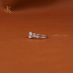 Impresionante Anillo de Compromiso con Diamante Cultivado en Laboratorio de 1.5-2.0 Quilates, Chapado en Oro, Diseño Clásico, Brillo Eterno, Joyería Elegante para Propuesta de Matrimonio - Product Image 2