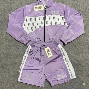 Conjunto Deportivo Informal para Mujer, Chaqueta con Cremallera de Manga Larga y Pantalones Cortos, Conjunto de Dos Piezas para Exteriores, Color Sólido - Product Image 1