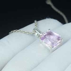 Collar de Plata de Ley 925 con Colgante de Kunzita Rosa Hecho a Mano Estilo Boho, Regalo de San Valentín - Product Image 2