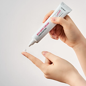 Crema Viso Rivitalizzante al Collagene Umano Ricombinante Anti-Età, Anti-Rughe, Sbiancante e Idratante, Etichetta Privata - Product Image 4