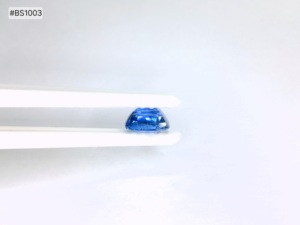Zafiro Azul de Ceilán Calidad 3A, Corte Cojín, 5.6ct, Gema Suelta de Alta Calidad, Claridad Excelente, Ideal para Joyería y Anillos - Product Image 5