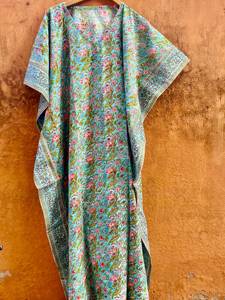 Robe kaftan personnalisée pour femme, imprimé, en coton, avec ceinture intérieure et fentes latérales, imprimé à la main, kaftan en coton, tenue de plage - Product Image 2