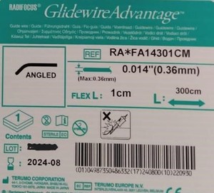 Fil de guidage manuel TERUMO Glide Wire Advantage Angled GA1430 Classe II pour la chirurgie générale Certifié CE - Product Image 1