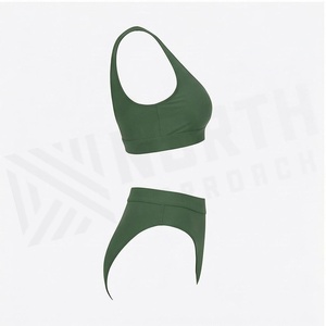 Ensemble de yoga 2 pièces imprimé papillon bleu avec finition dorée, body à col en V profond et jupe portefeuille longueur genou - Product Image 4