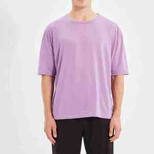 เสื้อยืดผู้ชายราคาถูก ผ้าฝ้าย 100% ทรงปกติ ผ้าถักเนื้อนุ่ม ซักแล้ว ใส่ได้ทั้งแบบลำลองและเป็นทางการ พิมพ์ลายโลโก้ด้านหน้า ลายเรียบ ระบายอากาศได้ดี - Product Image 4