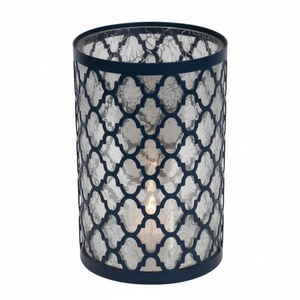 Porte-bougie cylindrique en fer bleu marine avec motif géométrique découpé pour la décoration de la maison, des mariages et des tables de Noël - Product Image 1