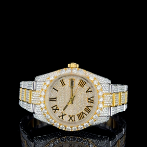 Montre de luxe en moissanite de qualité supérieure avec verre saphir pour homme, style hip-hop glacé, disponible en gros - Product Image 1