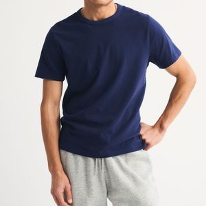 เสื้อยืดสีกรมท่าคุณภาพสูงสำหรับผู้ชาย ผ้าฝ้ายพรีเมียม คอกลม เรียบง่าย สไตล์มินิมอล รับสกรีนโลโก้ OEM เสื้อยืดลำลองแนวสตรีทแวร์ - Product Image 2