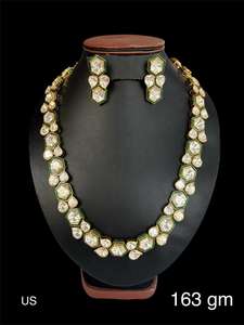 Conjunto de Collar y Pendientes Kundan Polki, Joyería Fina India para Novia, Diseño Tradicional Elegante, Disponible en ORO/PLATA/BRONCE - Product Image 3