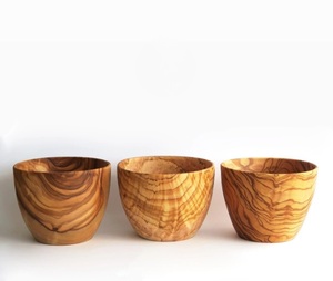 Tazón de Madera de Olivo Hecho a Mano, Ecológico, Moderno y Rústico, Tazón para Aperitivos de 1 kg, Tazón de Madera de Olivo Hecho a Mano, Tazón de Ensalada de Madera Natural - Product Image 3