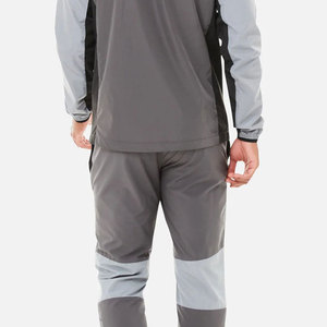 Survêtements coupe-vent imperméables à capuche streetwear à prix abordable, en Spandex/Polyester de haute qualité et durables - Product Image 3