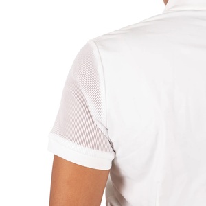 Chemise de compétition équestre de haute qualité, extensible dans 4 directions, en tissu technique doux au toucher, idéale pour la compétition et les spectacles. - Product Image 4