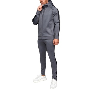 เสื้อฮู้ดสวมใส่สบายทุกวัน ผลิตจากผ้าฝ้ายผสมที่ทนทานและทรงคลาสสิก - Product Image 1