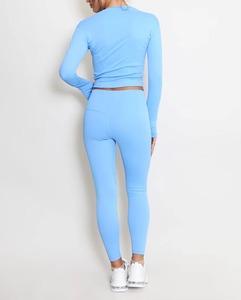 Ensemble de sport durable et extensible pour femme avec veste zippée à manches longues et leggings de yoga respirants ornés de strass, extensibles dans quatre directions - Product Image 6