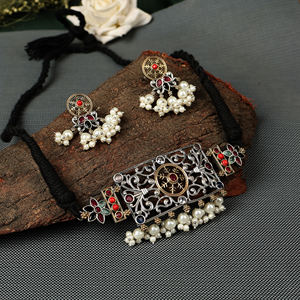 ชุดสร้อยคอโบฮีเมียนสีเงินออกซิไดซ์ พร้อมต่างหูหยดน้ำมุกและออนิกซ์ สำหรับเป็นของขวัญวันครบรอบแต่งงาน - Product Image 2